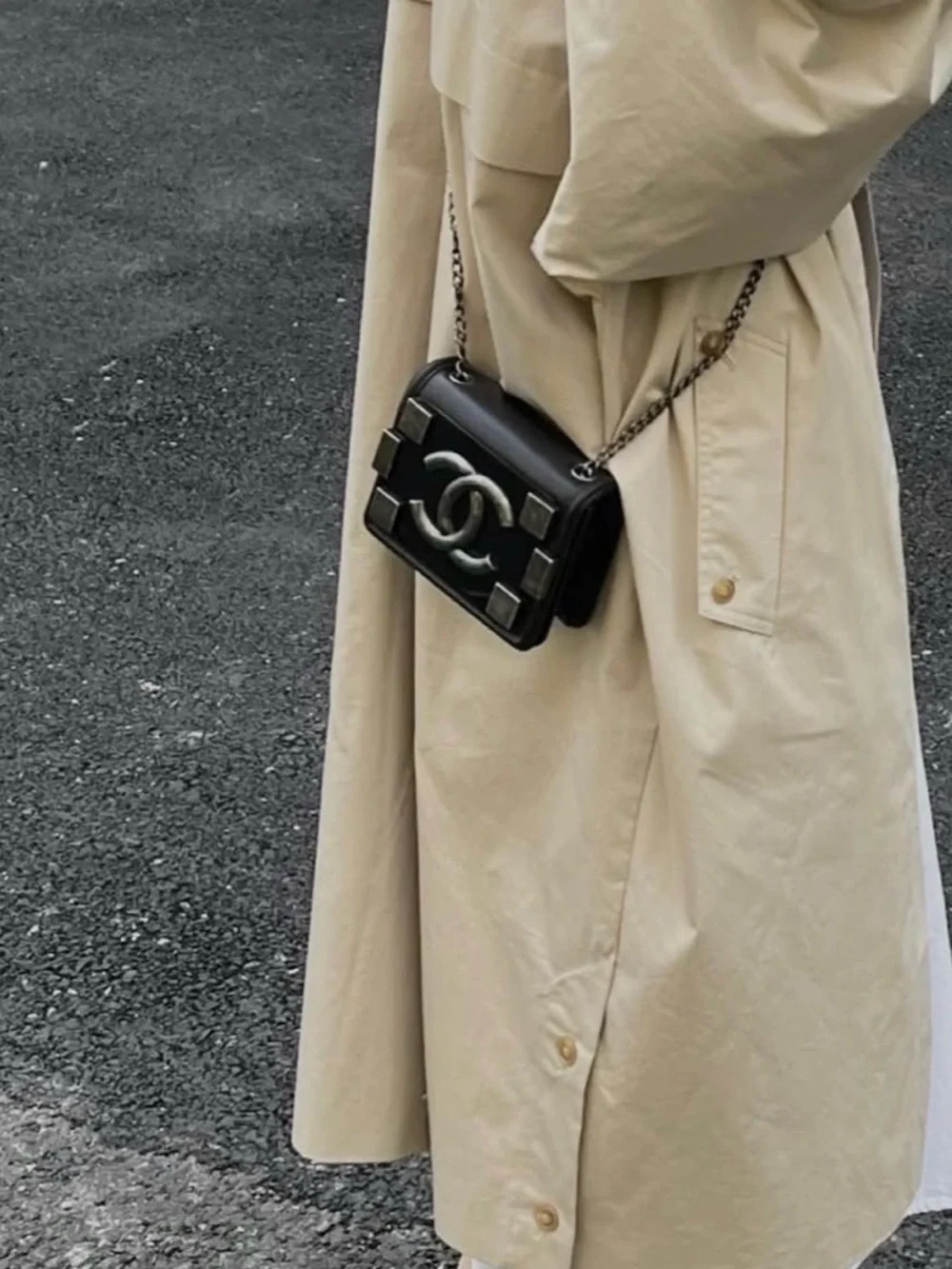 CHANEL Boy Lego Brick Crossbody Bag - Picture 9 of 11